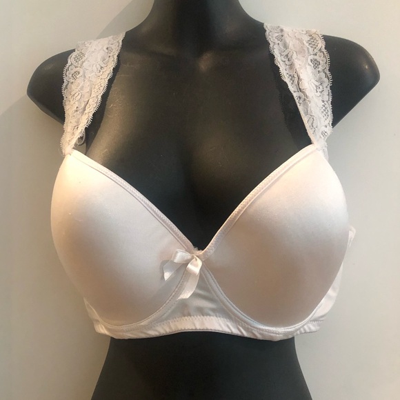 Angelina 42D - Picture 2 of 11